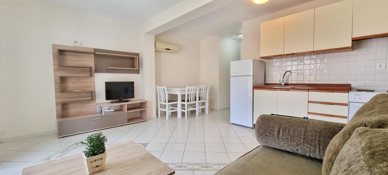 Bungalow White Apartments ポリフロノ 部屋 写真